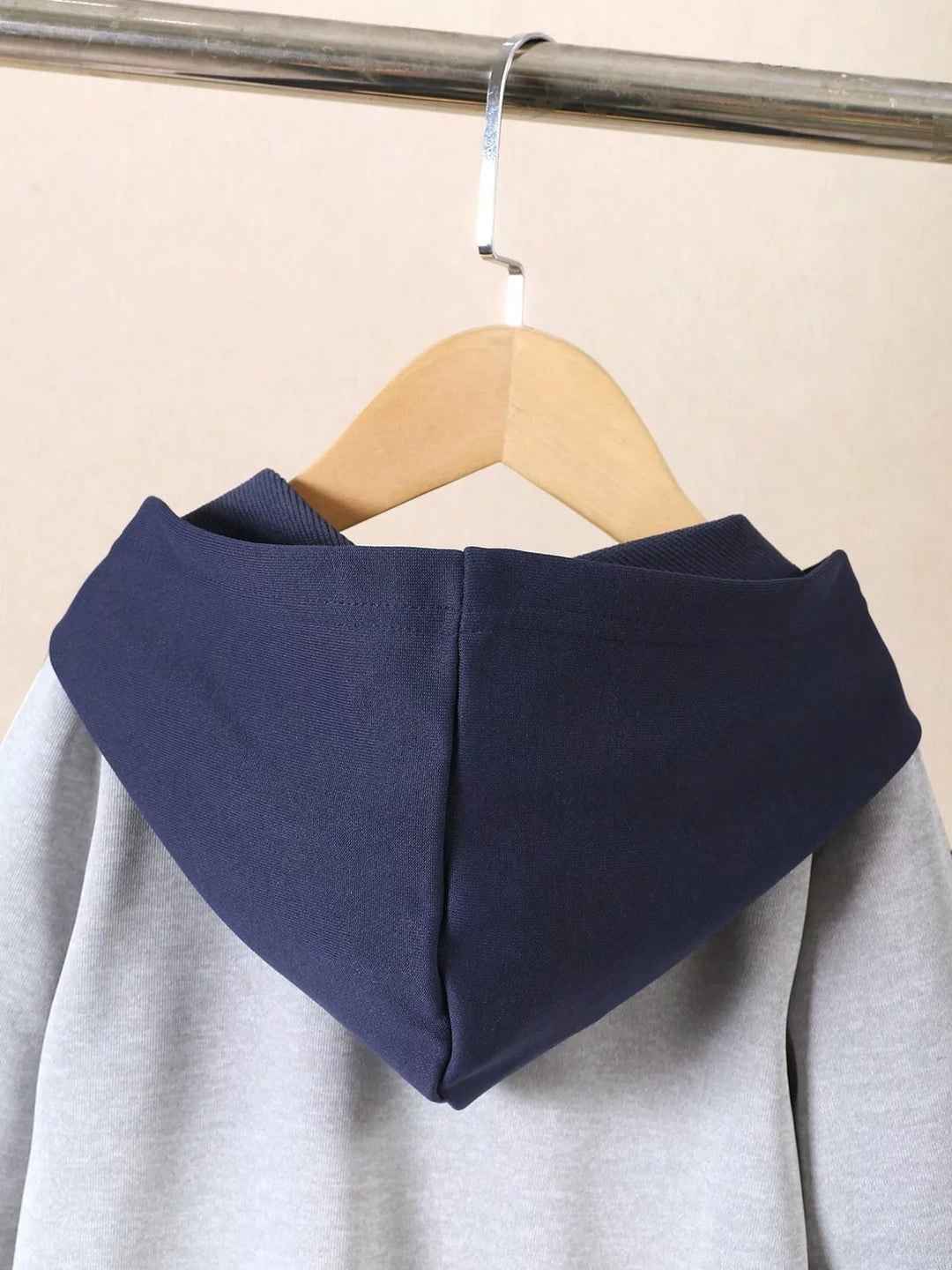 52bdb6888ccd49a5b913514d15d9c35c-Max-Origin