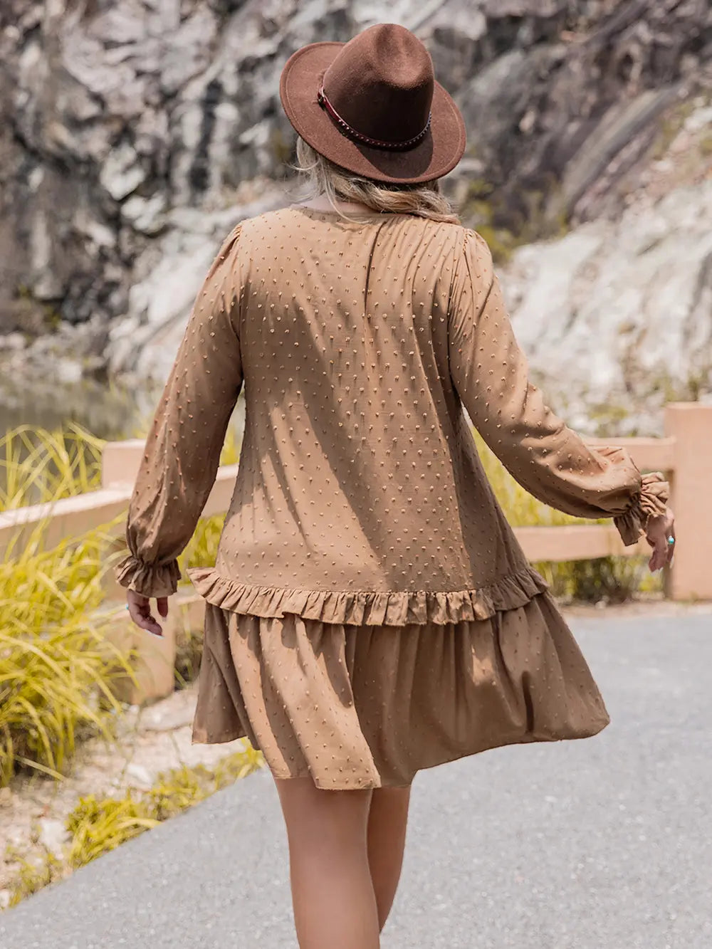 b6bff4a70ae849cf915533aa042bea72-Max