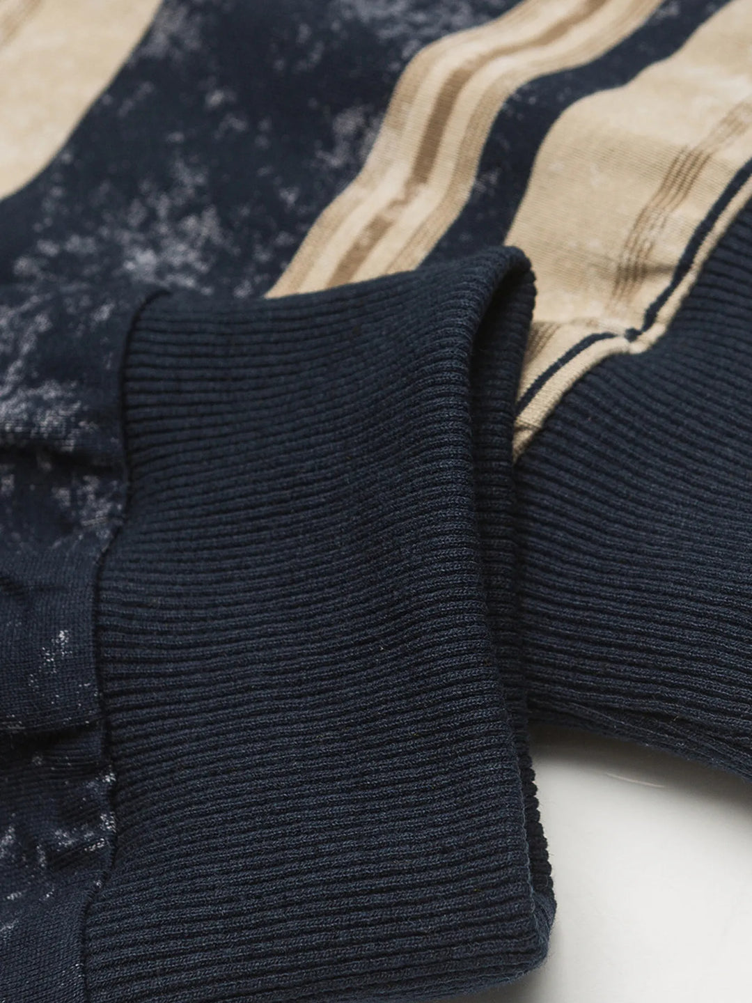 bf293c91157e4dc585eff2c2635308ba-Max-Origin